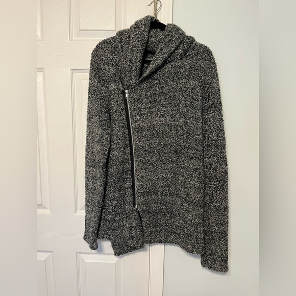 Divided Sweaters - Divided Charcoal Textured Zip Up Knit Sweater Size Medium